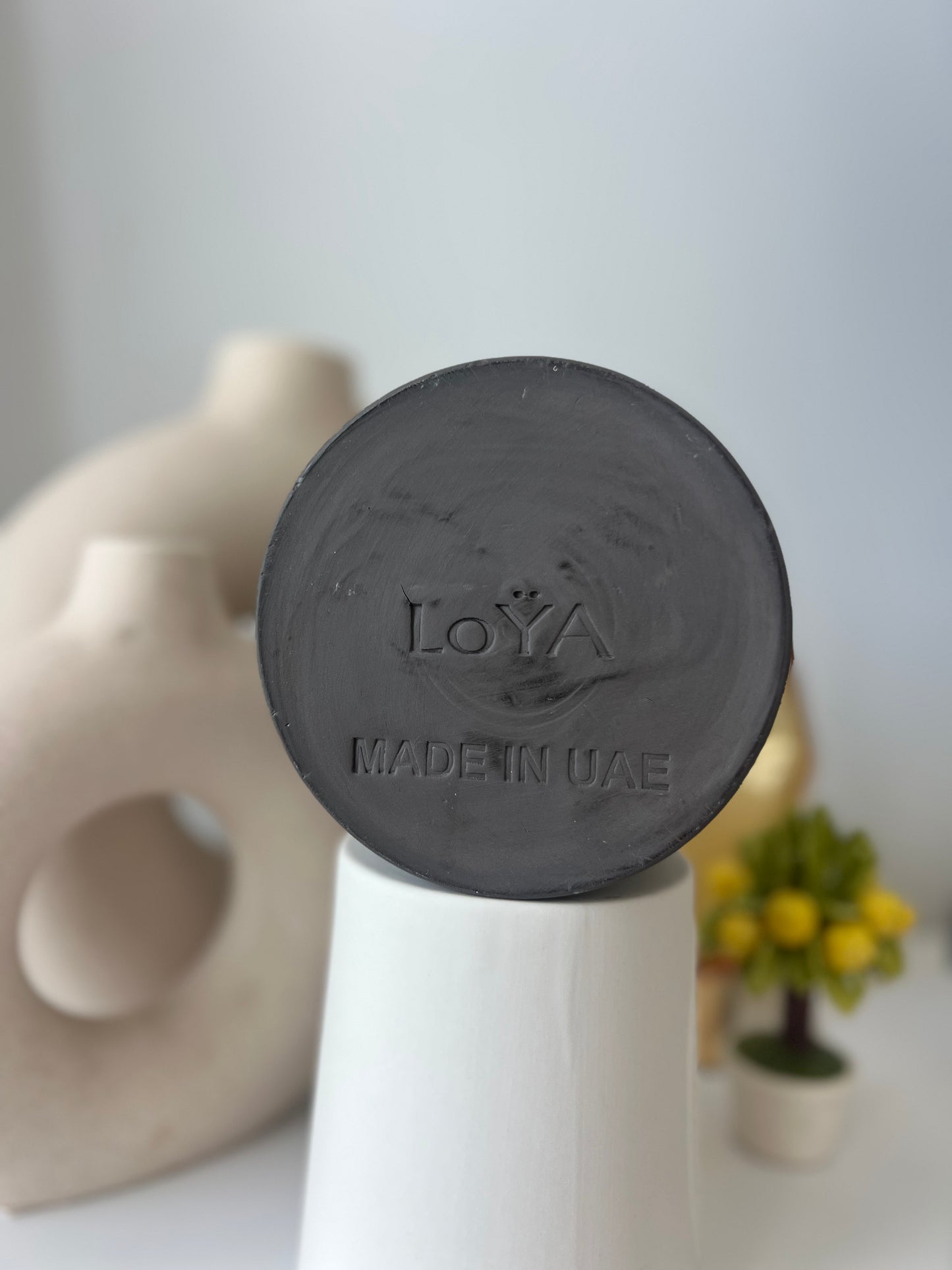 LoYA Coffee Candle with Frankincense oil - 1500g - LoŸA